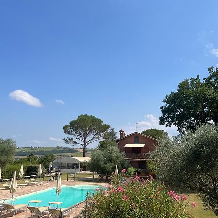 Agriturismo Villa Beatrice 몬다비오 외부 사진