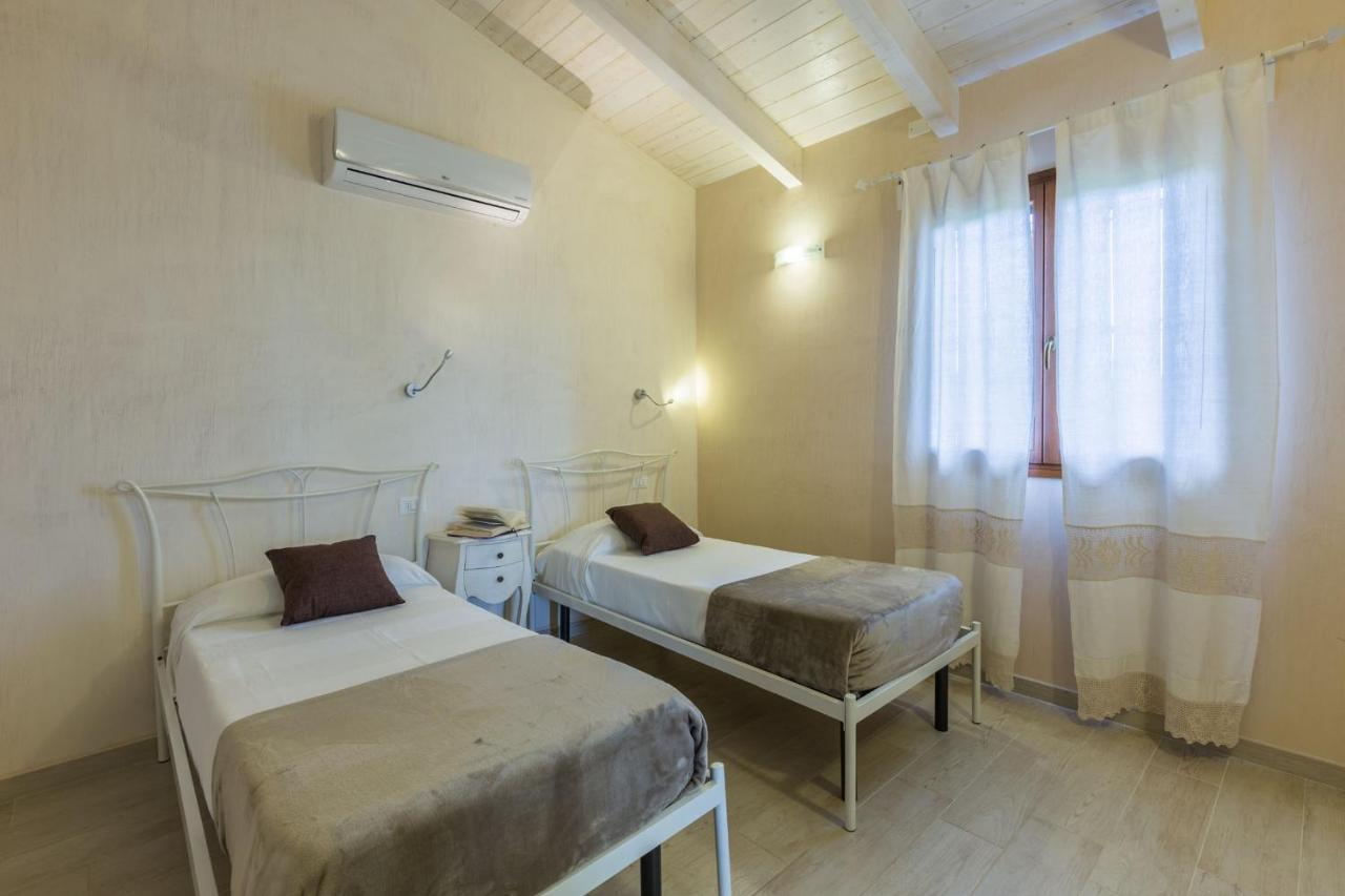 Agriturismo Villa Beatrice 몬다비오 외부 사진